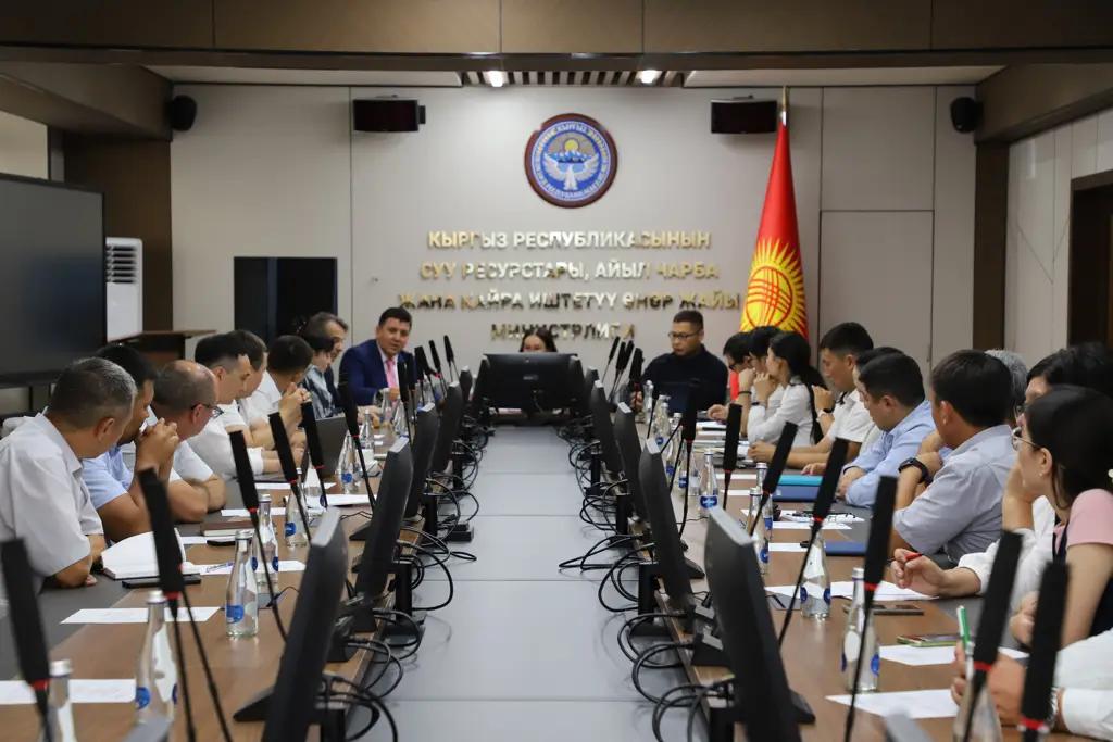 В Кыргызстане начнут отслеживать путь сельхозпродукции — от фермы до магазина