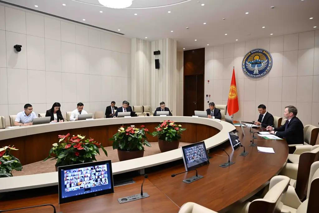 В период с января по май 2025 года объем промышленного производства составил 257.9 млрд сомов