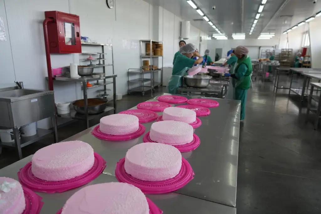 В Бишкеке запустят цех по производству кондитерских изделий