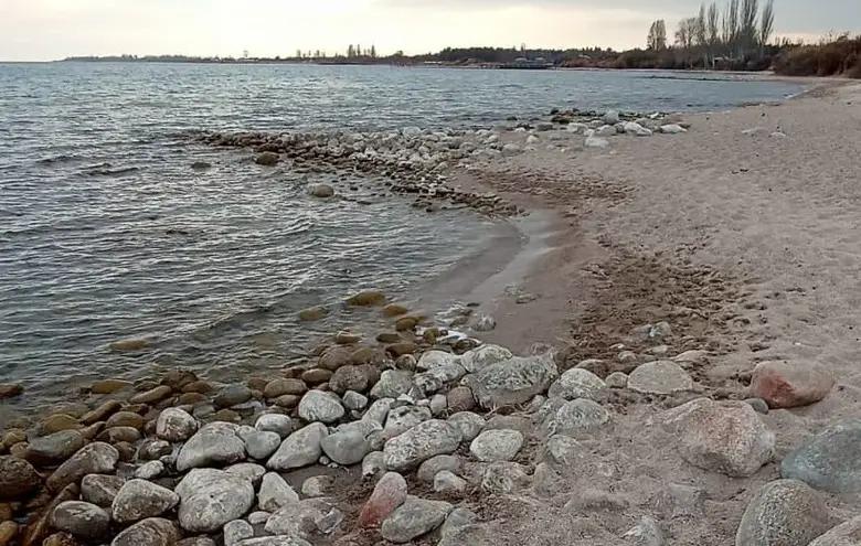 Authorities seek ways to save Issyk-Kul from drying up
