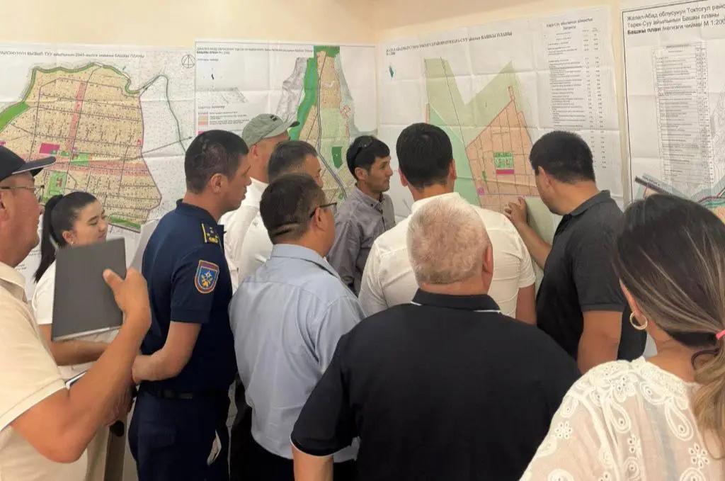 В Токтогуле рассмотрены генеральные планы ряда сел