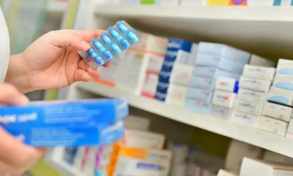 Kyrgyz citizens will be able to report inflated prices for medicines through a new app
