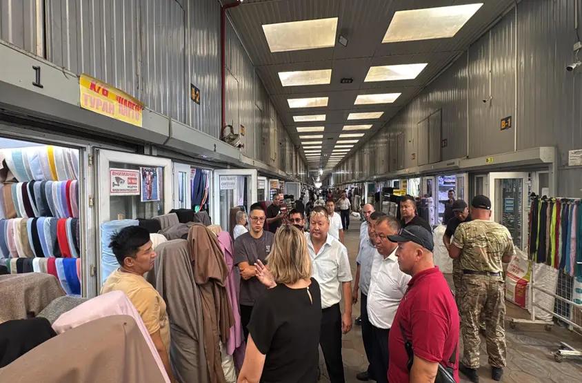 Sellers at the Madina market were informed about the transition to a special tax regime