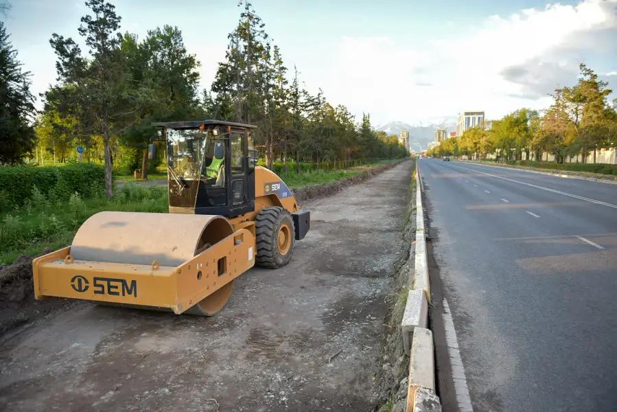 В столице проинспектировали ход дорожно-строительных работ