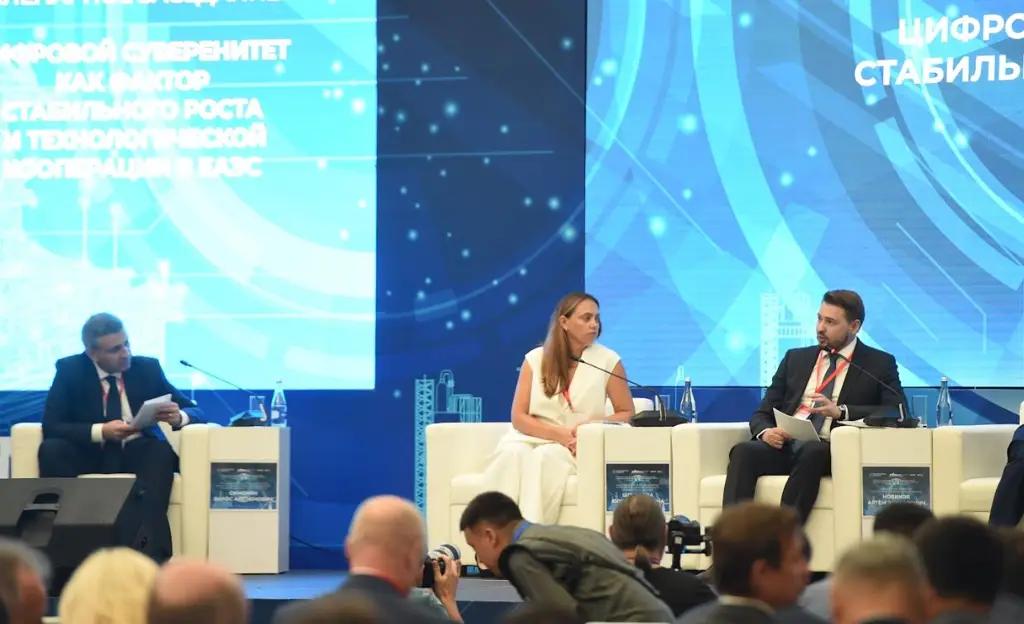 РКФР и банки Кыргызстана создадут цифровые платформы на базе блокчейна и ИИ