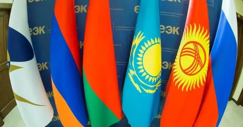 Главы правительств стран ЕАЭС дополнили дорожную карту транспортной политики