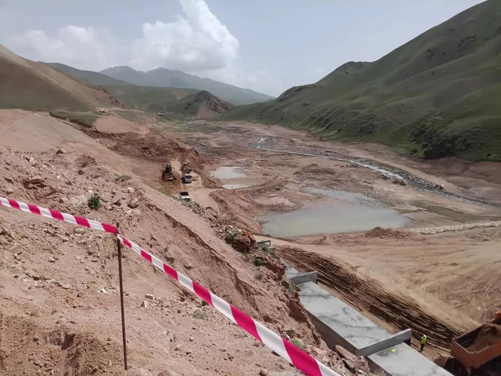 В Джумгальском районе строится новое водохранилище