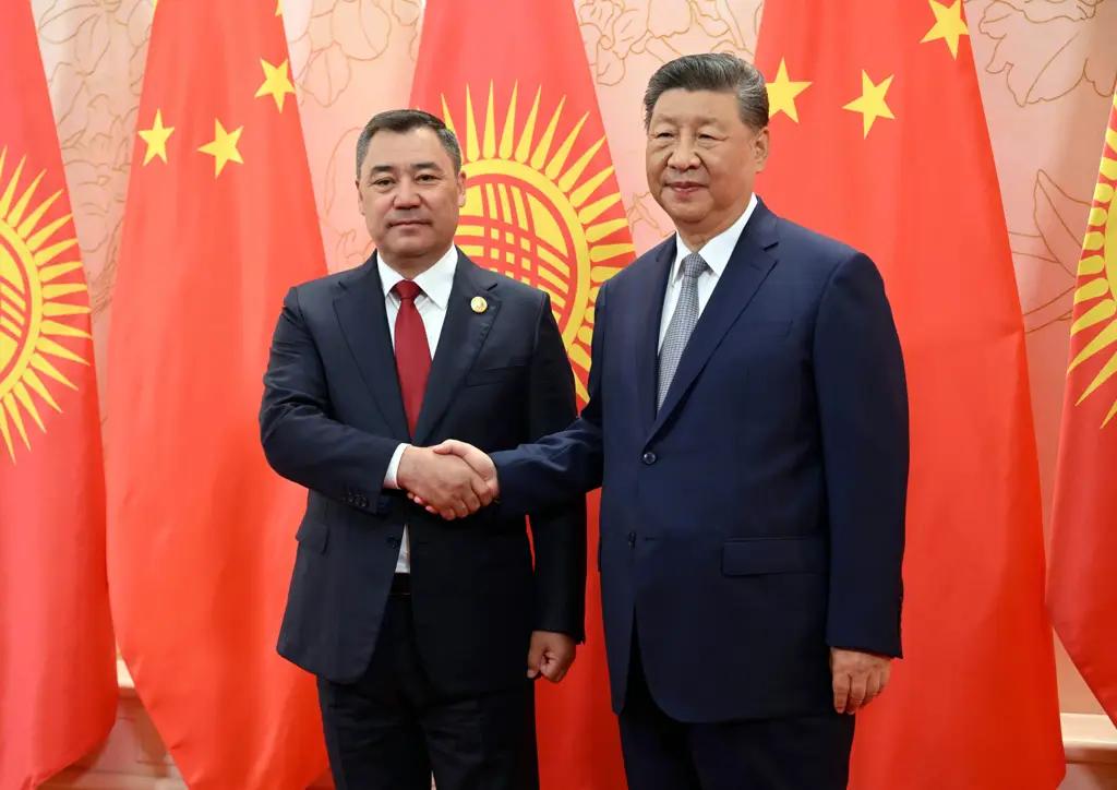 Китай предоставит Кыргызстану безвозмездную помощь. Подписаны 10 соглашений