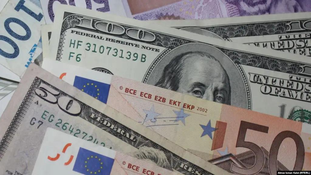 Weekend exchange rates from the NB KR: euro and rouble decline, tenge strengthens