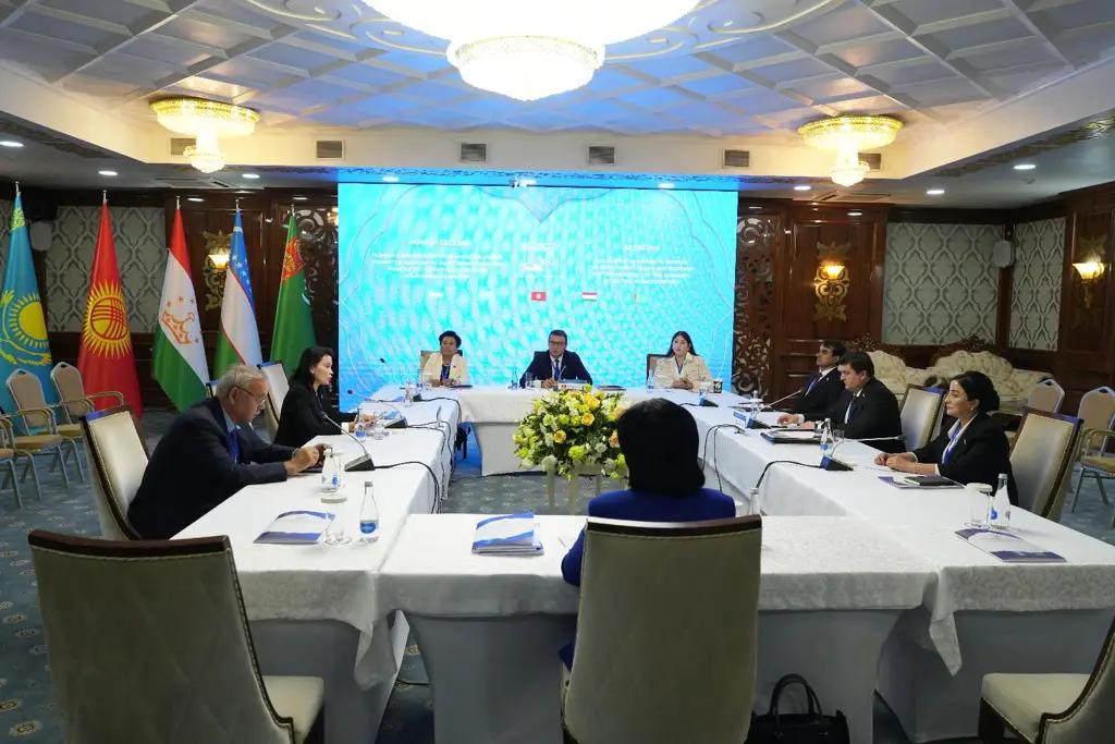 В Бишкеке обсудили, как реализуется концепция миграционной политики в стране