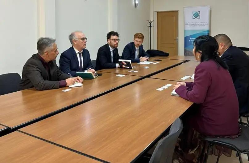 French diplomats have shown interest in the Kyrgyz stock market