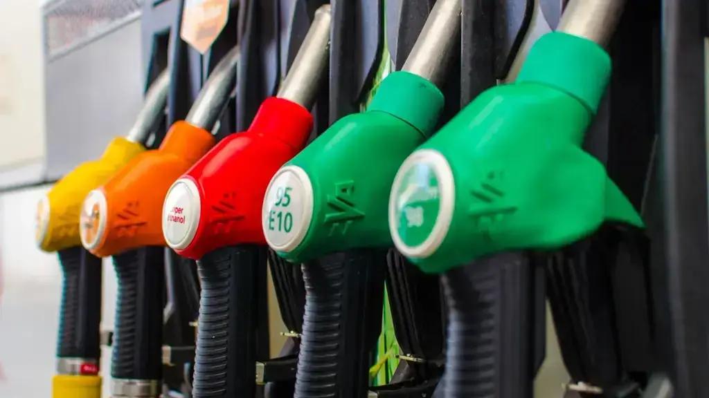В кабмине совещание по вопросам обеспечения внутреннего рынка нефтепродуктами