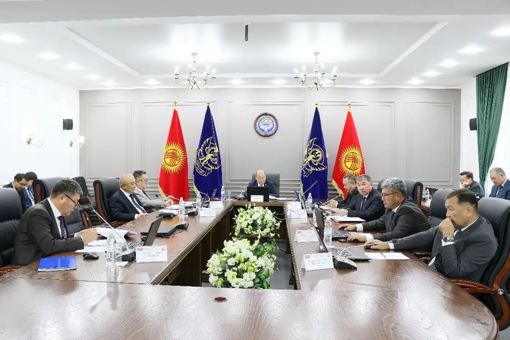 The Chamber of Auditors has identified wage arrears at the Kyrgyz foreign mission in Kyiv