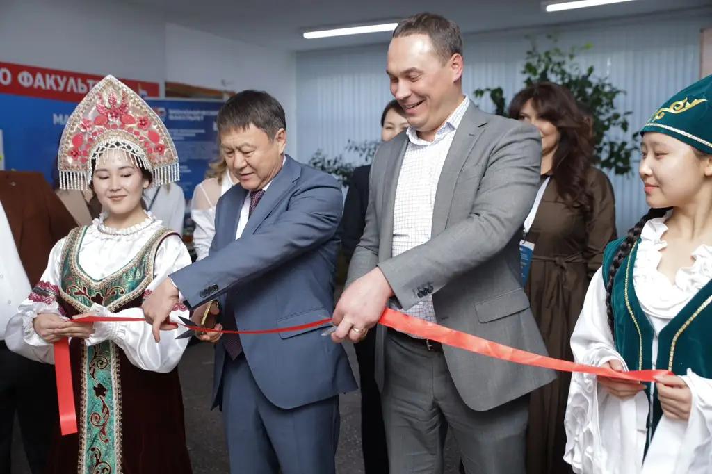 В КРСУ открыта брендированная аудитория Евразийского банка развития