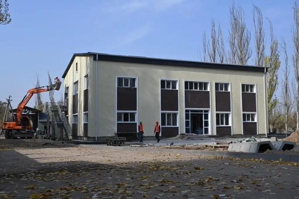 Сын-Таш айылында 64 млн сомго салынып жаткан спорт зал быйыл бүтөт