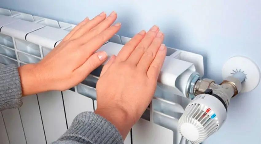 В Бишкеке муниципальные предприятия начнут подачу отопления с 3 ноября