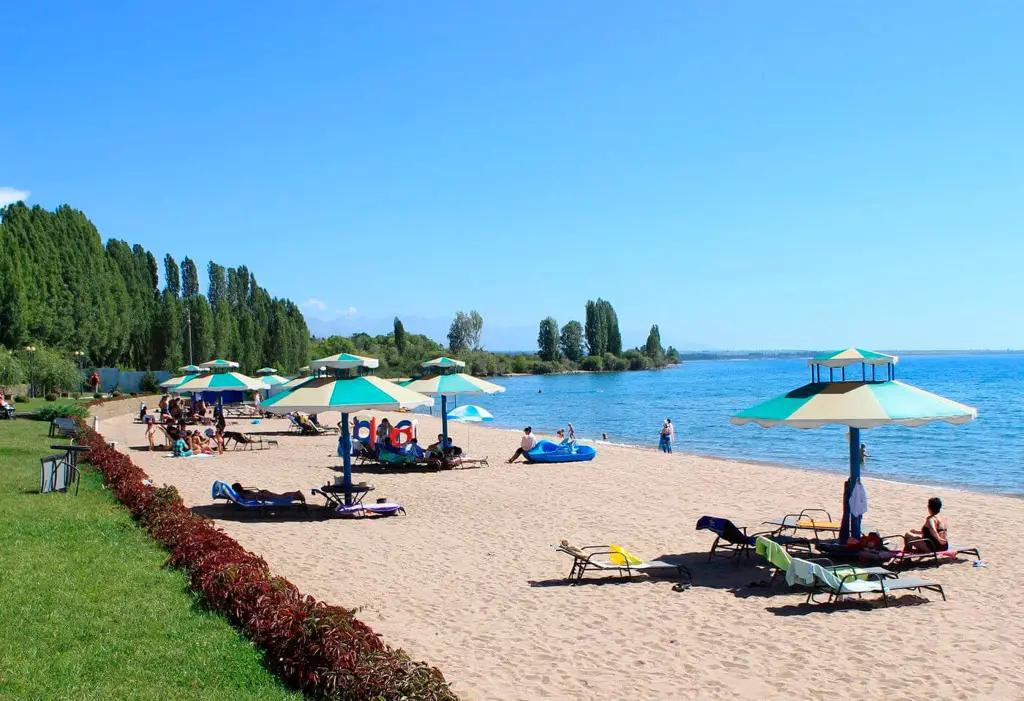 «Кыргызалтын» передаст парко-пляжную зону санатория «Кыргызское взморье»