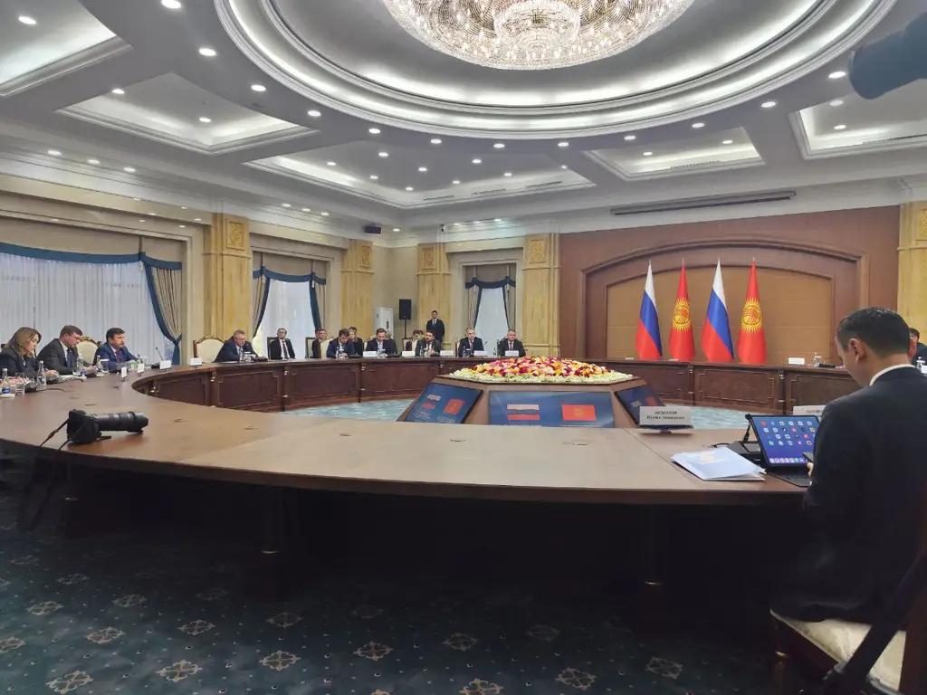 КР и РФ наращивают экономическое сотрудничество: ставка на цифровую торговлю и индустриализацию