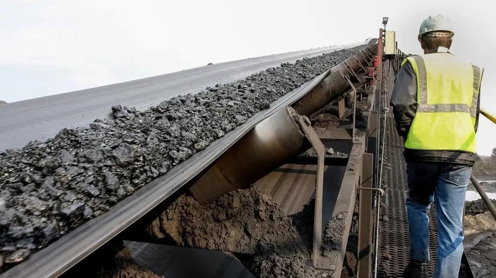 Кыргызстан экспортировал в Узбекистан более 760 тысяч тонн угля