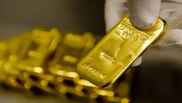 The price of standard gold bars in the Kyrgyz Republic began to recover after a sharp decline