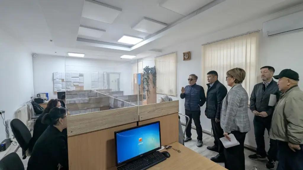 В Бишкеке прошло выездное совещание с участием заммэра и руководства «Бишкектеплосеть»