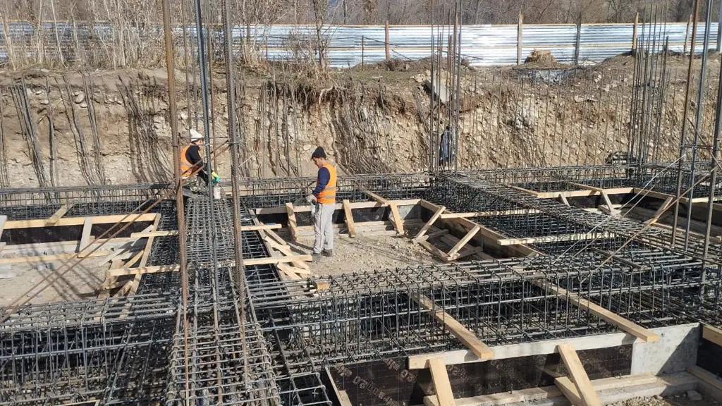 Түптүн Көөчү айылында эки кабаттуу жаңы мектеп курулууда