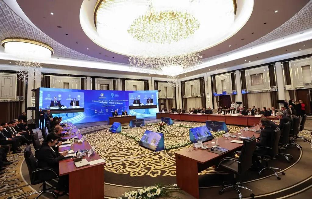 Организация экономического сотрудничества возобновила работу после 14-летнего перерыва