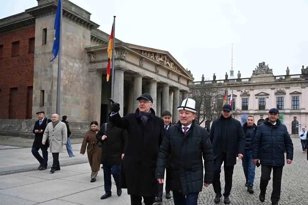 Глава кабмина Адылбек Касымалиев завершил рабочий визит в Берлин