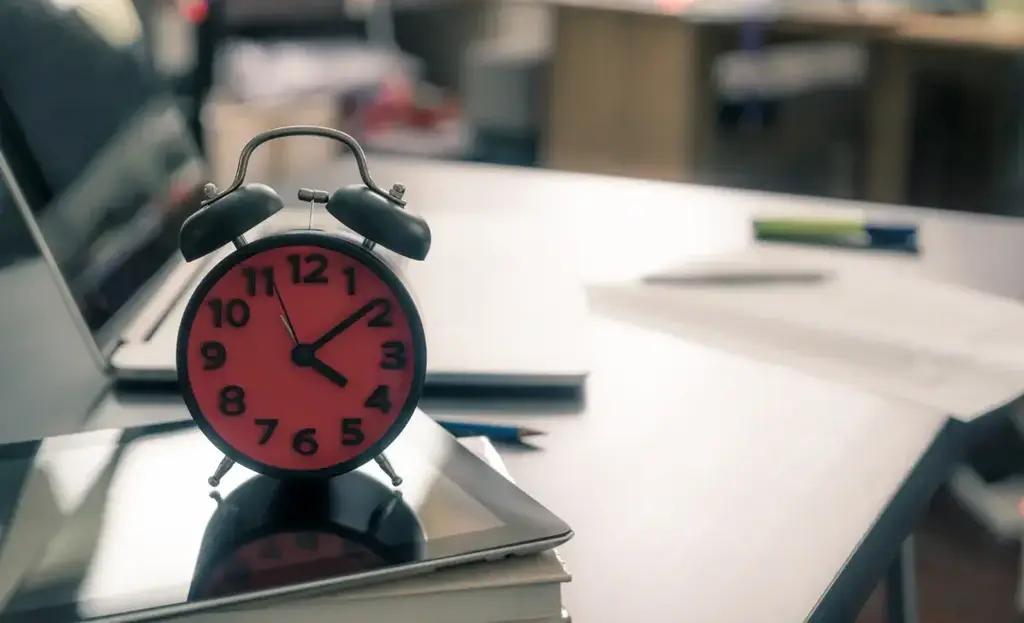 В Кыргызстане мужчины работают на 4.6 часа дольше