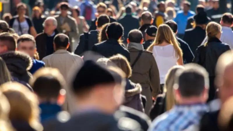 Быйыл тогуз айда Кыргызстанга туруктуу жашоо үчүн 14 миң адам келди