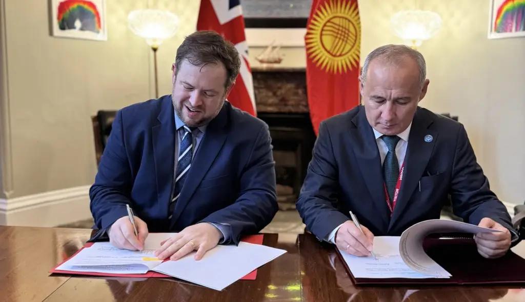 Кыргызстан и Великобритания подписали меморандум по критическим минералам на фоне глобального дефицита сырья