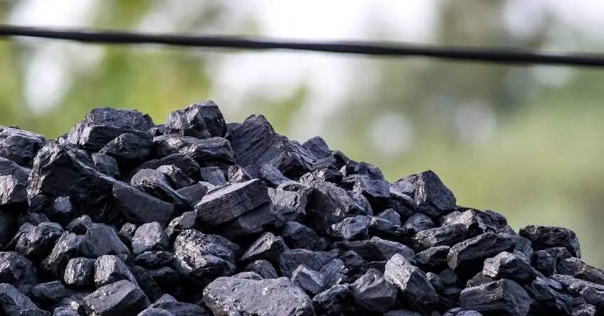 Көмүрдү Кыргызстандан экспорттоого убактылуу тыюу салынды