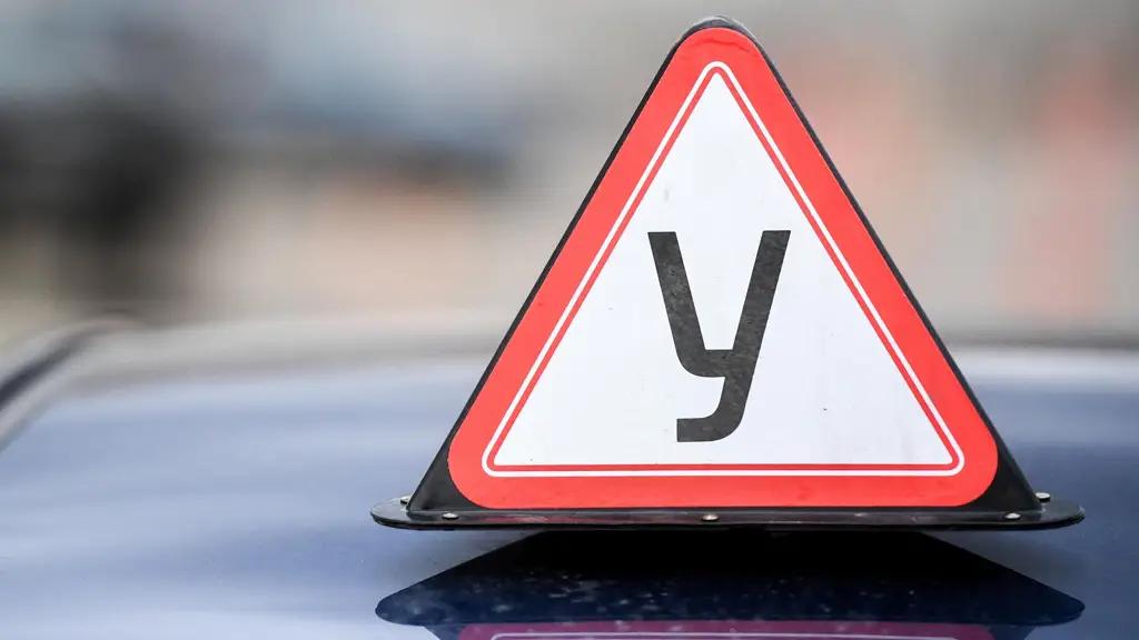 Частные автошколы просят не закрывать их до сентября 2026 года