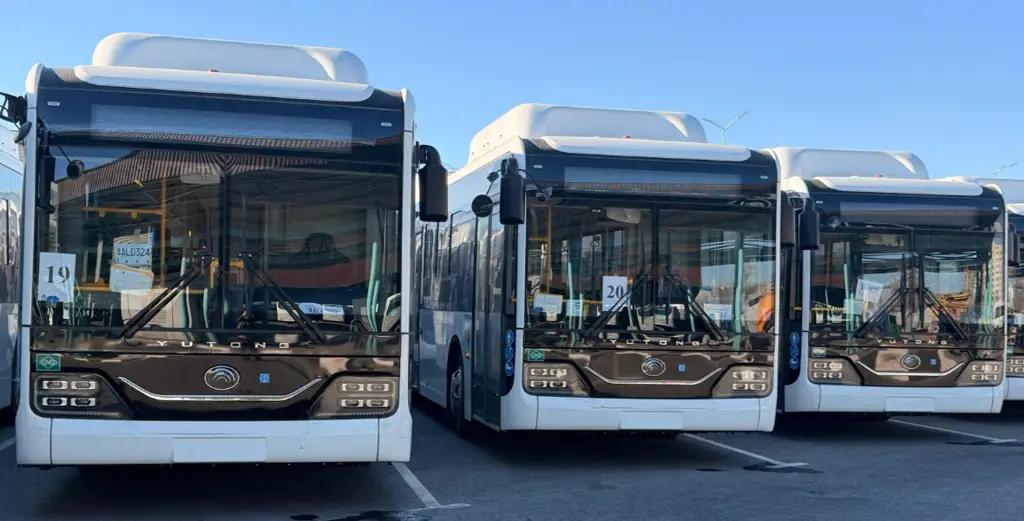 Кытайдан сатып алынган бардык 95 автобус Бишкекке келди