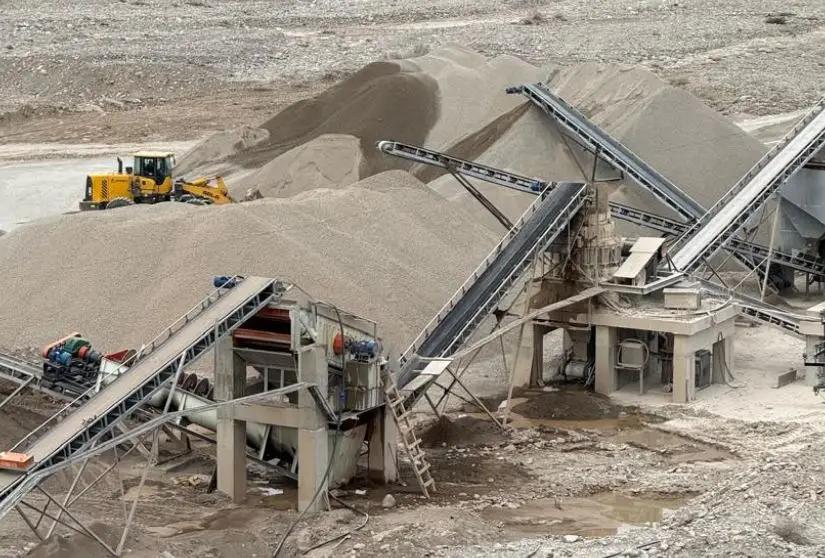 За незаконную выдачу разрешений на добычу песчаной смеси задержан аким Чуйского района