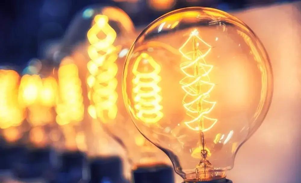 Жаңы жыл күнү жарыгыңыз өчүп калса, кимге чалуу керек?