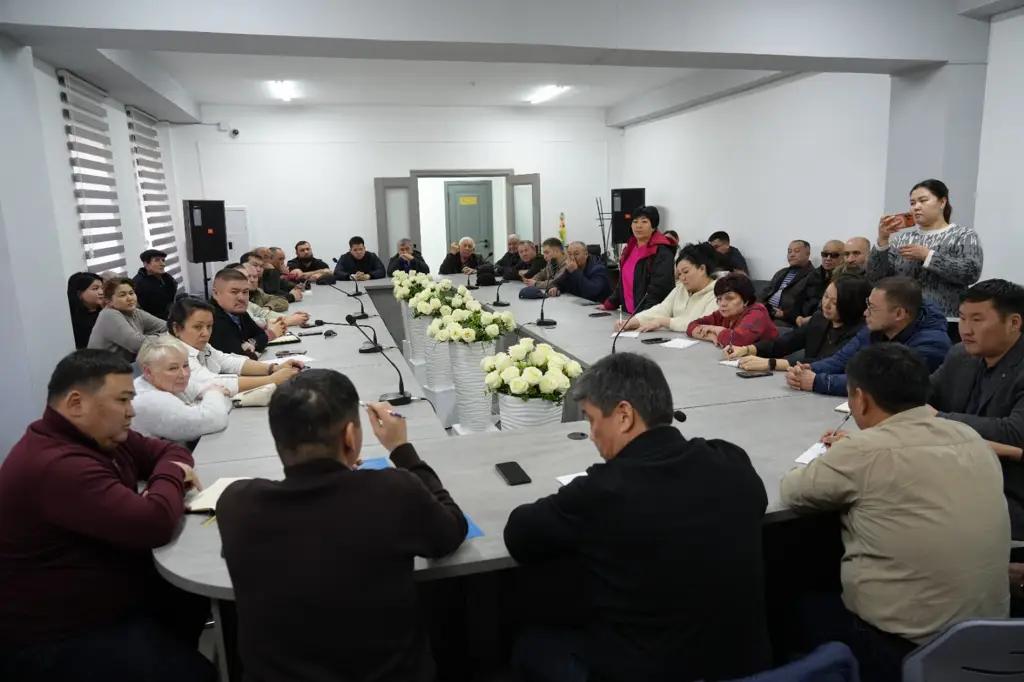 Доступ к питьевой воде обсудили в селах Аламудунского района