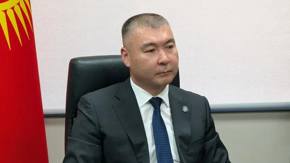 Туманбаев: “Эски айдоочулук күбөлүктү алмаштырууда 083 маалымкат талап кылынбайт”