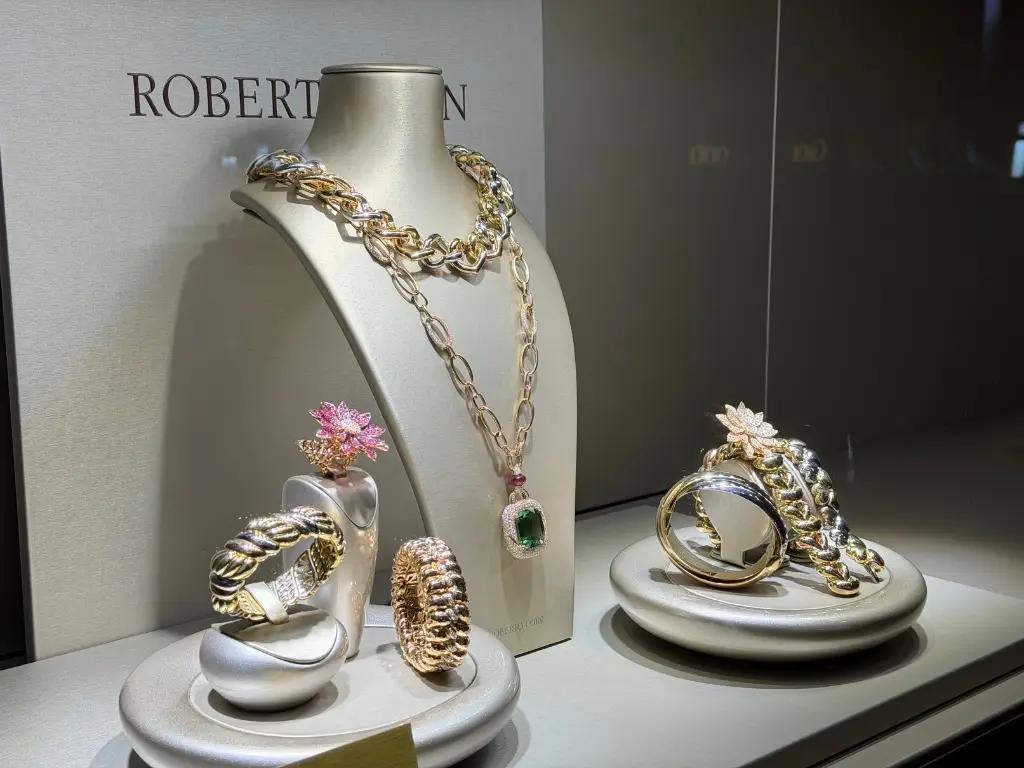 Кыргызские ювелиры будут обучаться у итальянских мастеров