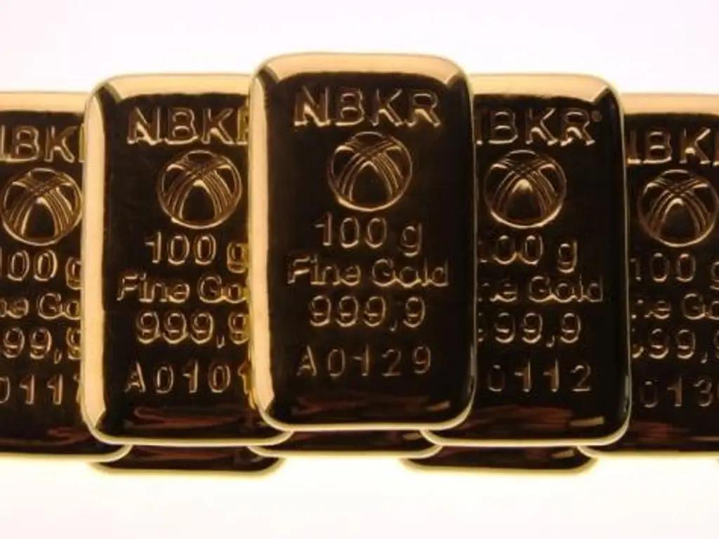 Цена золота впервые в истории превысила $4.9 тысячи за тройскую унцию