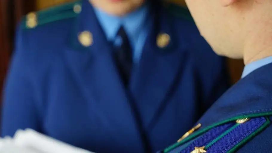 Сокулукта ишкерлерге айып салган текшерүүчүлөрдүн өзү айыпка жыгылды