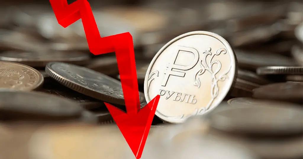Рубль просел к сому после восьми дней роста. Курс НБ КР на 8 января