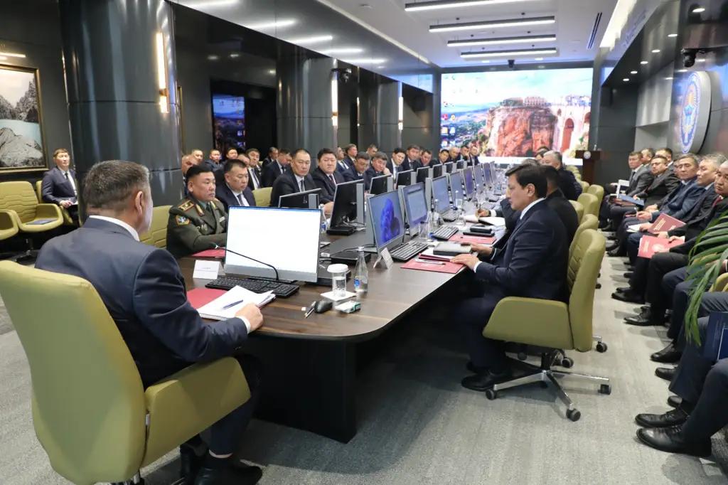 Акыркы беш жылда коррупцияга каршы күрөштөн бюджетке 352 млрд сом түштү