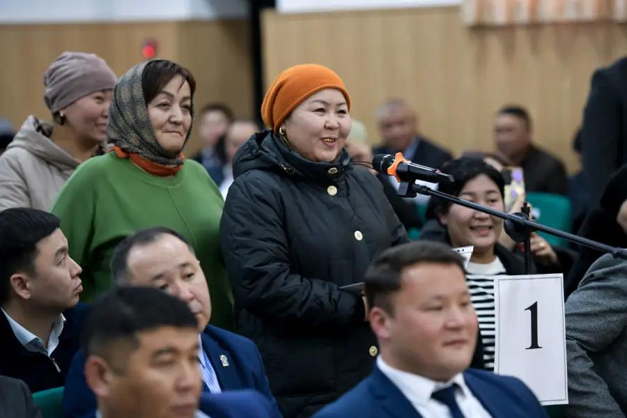 Жители Первомайского района столицы подняли вопросы нехватки школ и детских садов