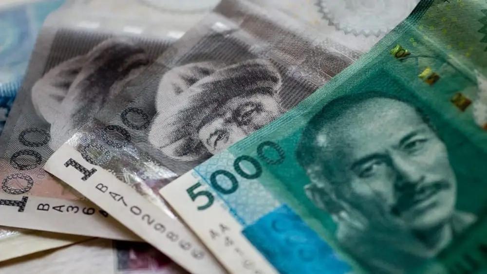 Эмгек акыны кечиктирип төлөгөн иш берүүчү айып төлөйт