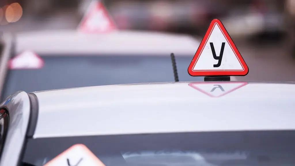 Садыр Жапаров прокомментировал сроки обучения в автошколах