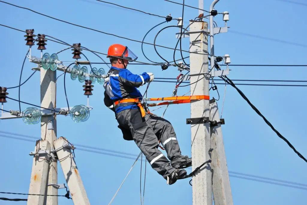 1,400 kilometers of high-voltage power lines will be repaired in the Batken region