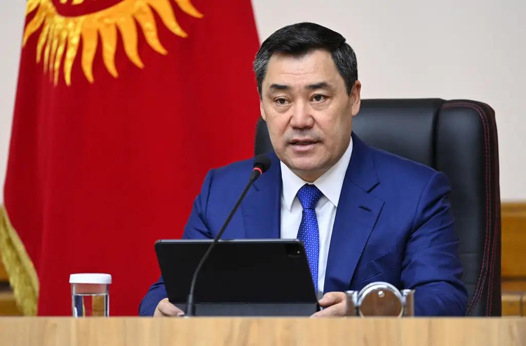 Президент: Сентябрдан тарта бюджеттик квоталар менен окуган студенттерди ротация кылабыз