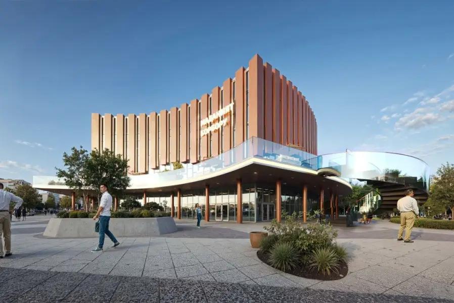 Мэрия показала, каким будет культурный центр на месте сгоревшего «Чатыр-Куля»