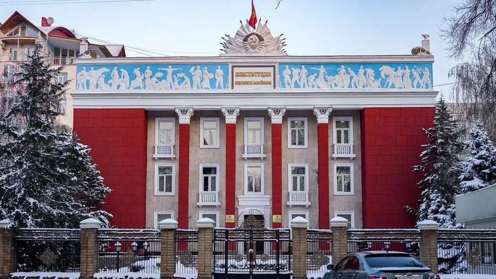 Досрочных выборов не будет. Конституционный суд поставил точку в дискуссии о сроках полномочий президента